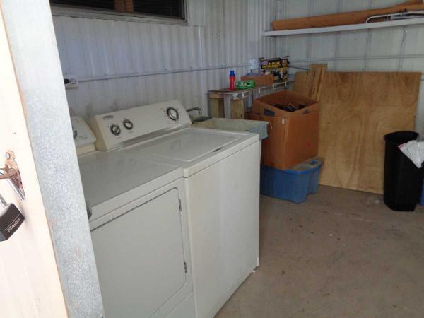 1975 Mobile Home