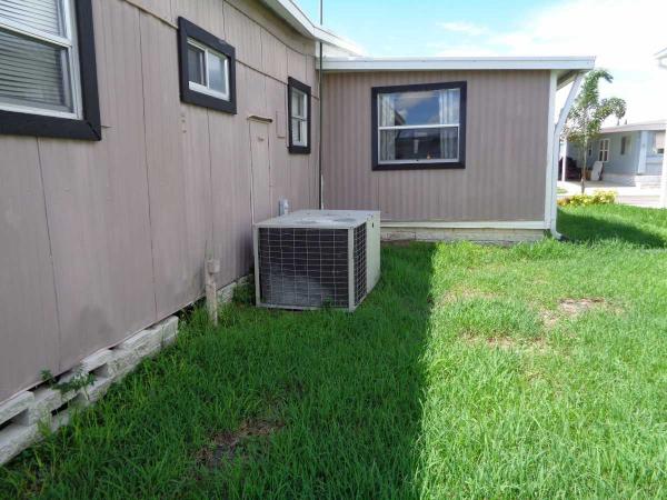 1975 Mobile Home