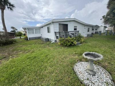 Mobile Home at 5780 River Grove Dr Micco, FL 32976