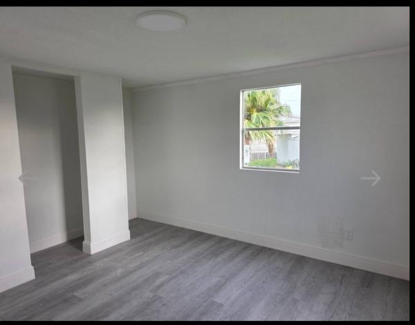 Mobile Home For Sale