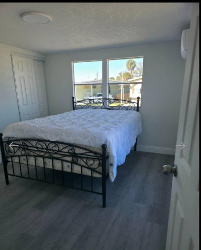 Photo 3 of 8 of home located at 2910 Hibiscus Run Lane Ruskin, FL 33570