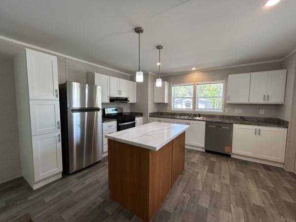 2026 Champion Home Builders, Inc. mobile Home