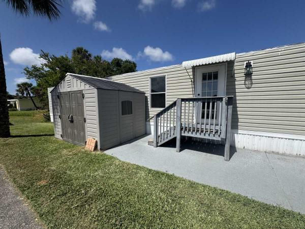 1988 WEST Mobile Home For Sale