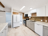 1998 Palm Springs Mobile Home