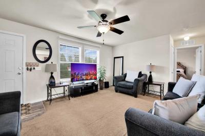 Photo 4 of 24 of home located at 17128 Scarborough Drive Macomb, MI 48044