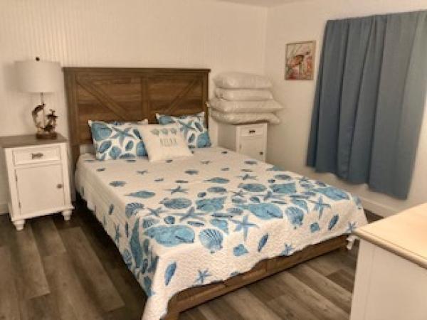 1983 Royal Palm Park Mobile Home