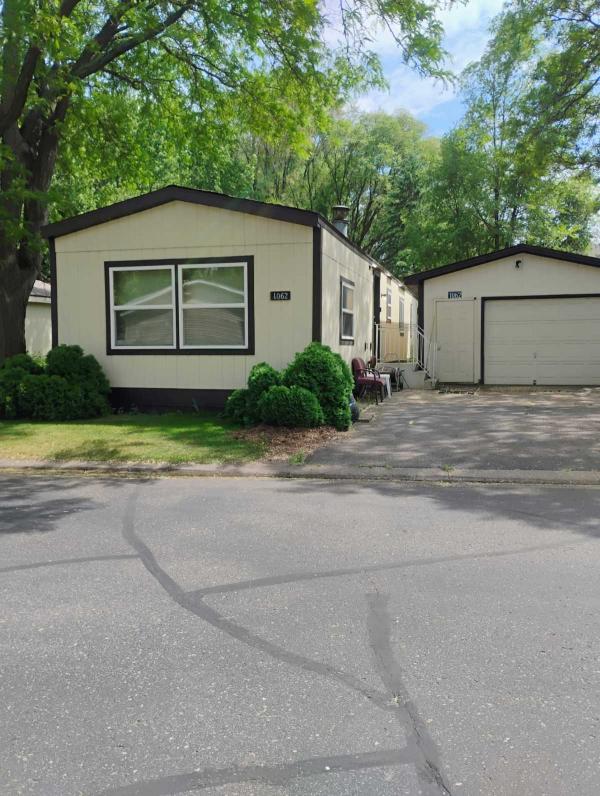 Photo 1 of 2 of home located at 1062 95th Ave NE Blaine, MN 55434