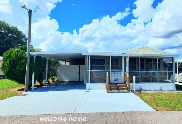 1987  Mobile Home For Sale