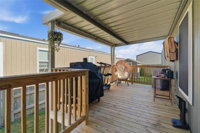 Photo 2 of 17 of home located at 135 Lear Lane, Pearland, Tx, Usa Pearland, TX 77581