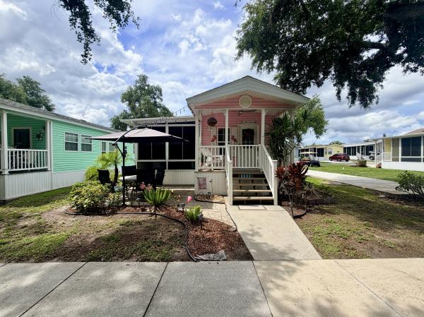 2009 CHIO Mobile Home For Sale