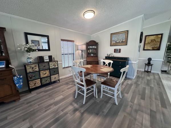 1990 Palm Harbor HS Mobile Home
