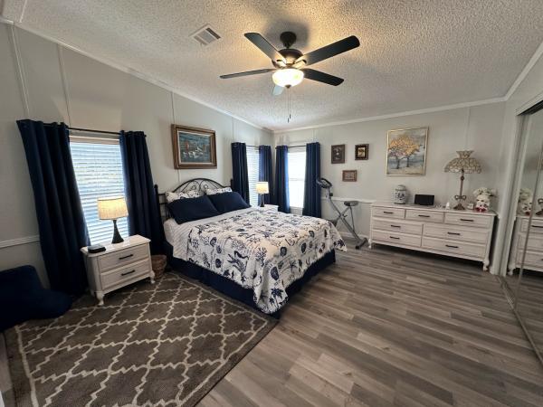 1990 Palm Harbor HS Mobile Home