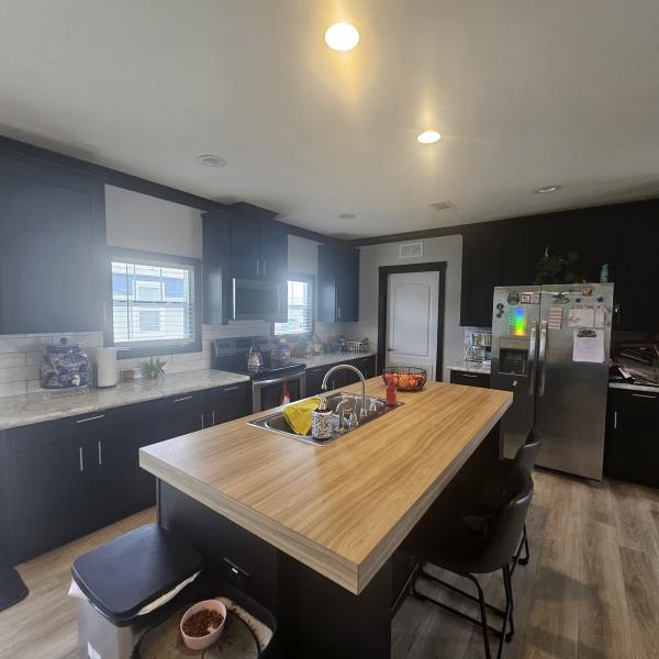 2022 Clayton 32DEV28563A (SG) Mobile Home