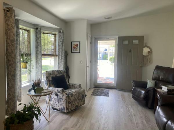 1998 HI-TECH Belmont Manufactured Home