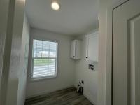 2023 Clayton - Middlebury Center St 5228-MS014 Mobile Home