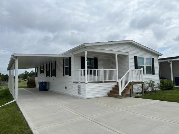2023 Clayton - Middlebury Center St 5228-MS014 Mobile Home