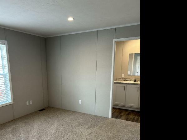 2026 Redman Homes NWD-B-23602  Home