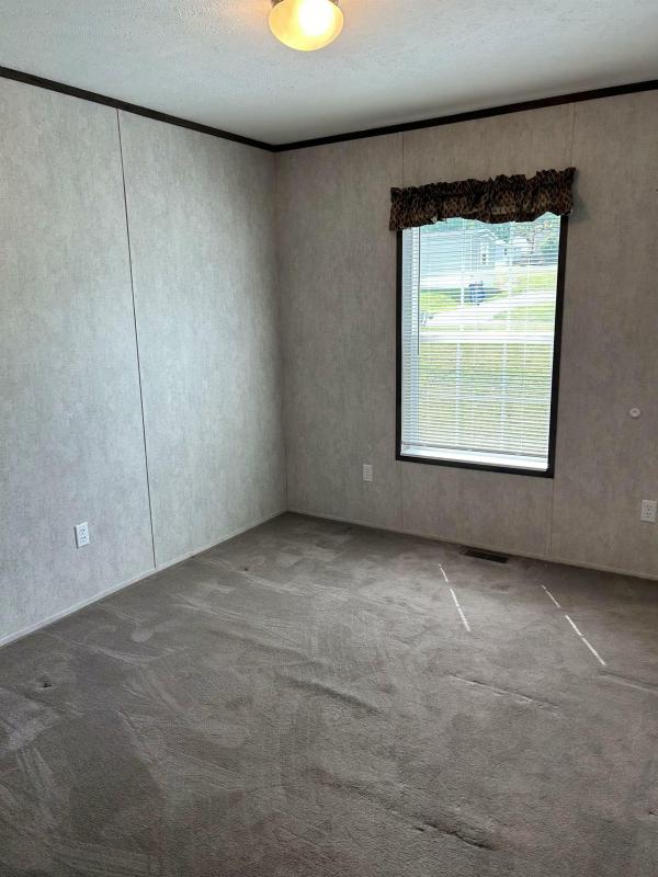 2022 Eagle River 512ED LC-80S810  Home