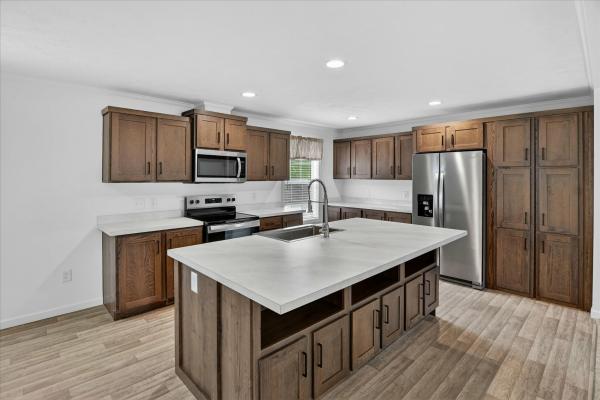 2025 Colony 49 550BP28563A  Home