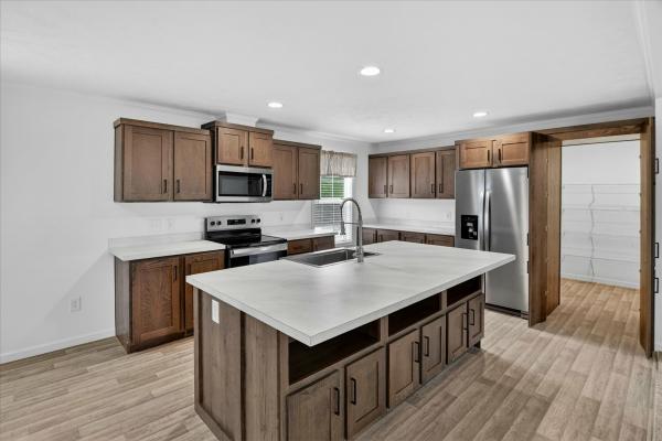 2025 Colony 49 550BP28563A  Home