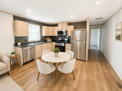Mobile Home at 5501 Toms Place Kalamazoo, MI 49009