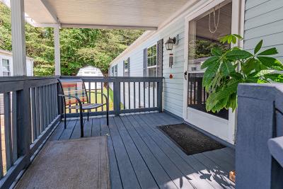 Photo 3 of 23 of home located at 8021 Fair Breeze Dr Severn, MD 21144