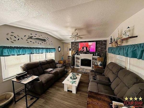 1975 GRAN  Home