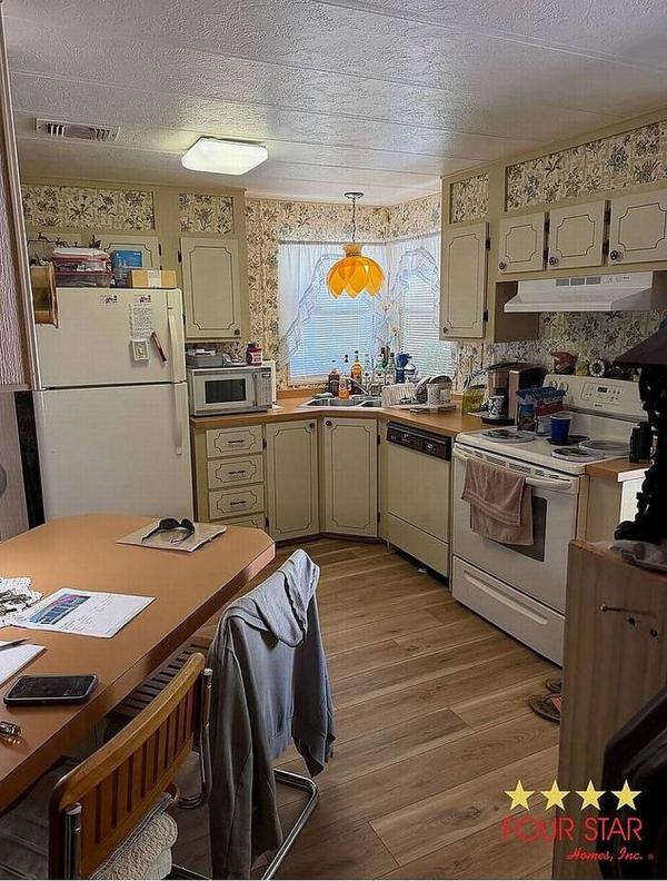 1984 PARK  Home