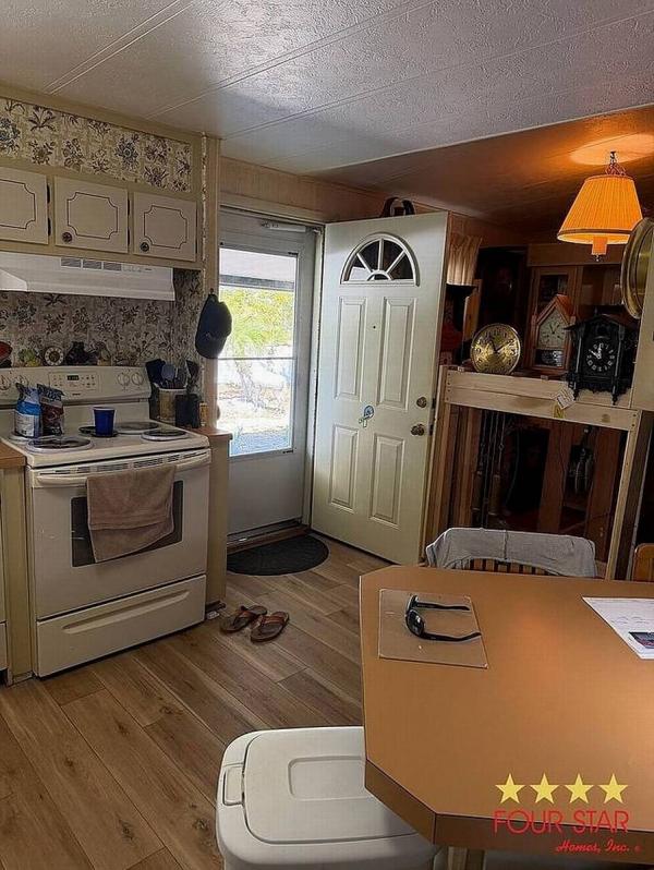 1984 PARK  Home