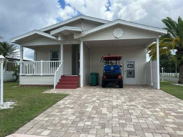 Photo 1 of 2 of home located at 507 Waterfront St Melbourne, FL 32934