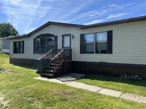 1992  Mobile Home For Sale