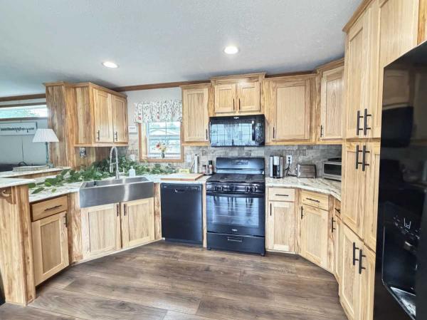2023 Eagle River Mobile Home