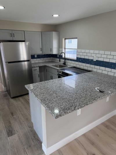 Mobile Home at 10100 Gandy Blvd N Saint Petersburg, FL 33716