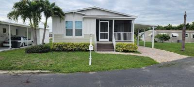 Mobile Home at 4 Appletree Lane Naples, FL 34112