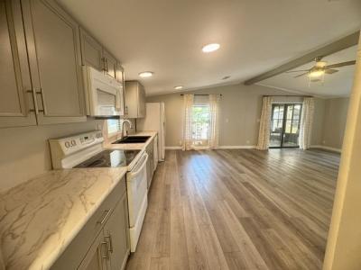Photo 3 of 8 of home located at 2425 Harden Blvd, Lot 232 Lakeland, FL 33803