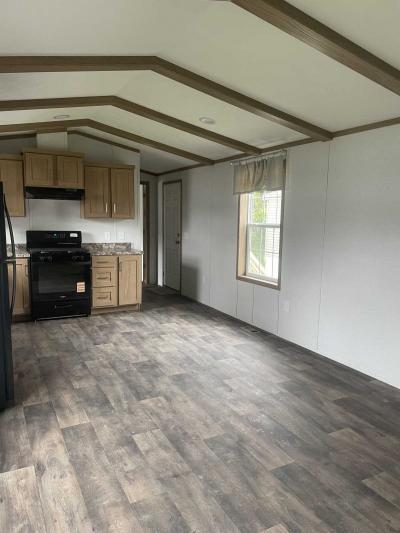 Photo 3 of 8 of home located at 129 Saltonstall Street #18 Canandaigua, NY 14424