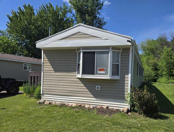 1985 Friendship MH Mobile Home