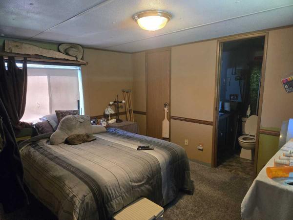 1985 Friendship MH Mobile Home