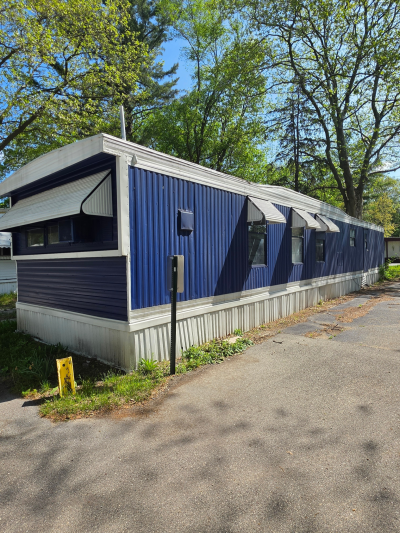 Mobile Home at 2668 Chateau Drive #117 Norton Shores, MI 49441
