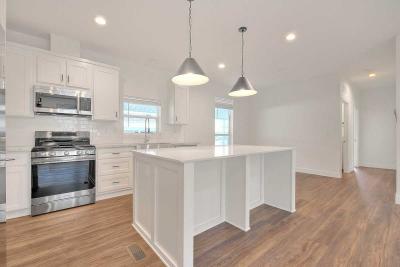 Photo 3 of 18 of home located at 3444 Center St # 88 Riverside, CA 92501