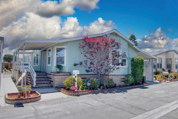 2004 Silvercrest Mobile Home For Sale