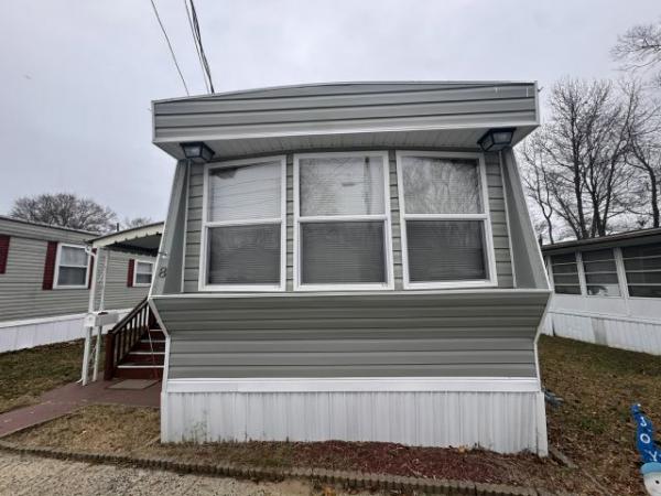 Photo 1 of 2 of home located at 8 Kane Lane Hazlet, NJ 07730