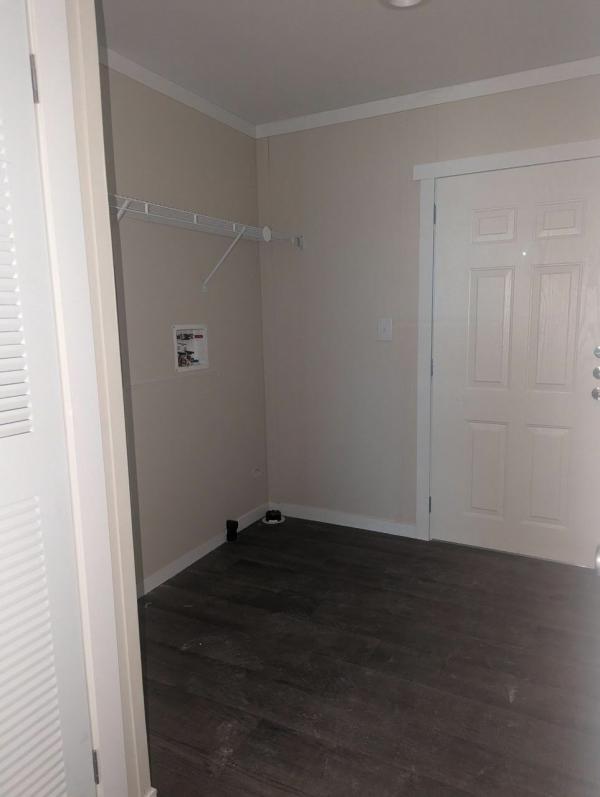2022 American Homestar Corp Oak Creek Mobile Home