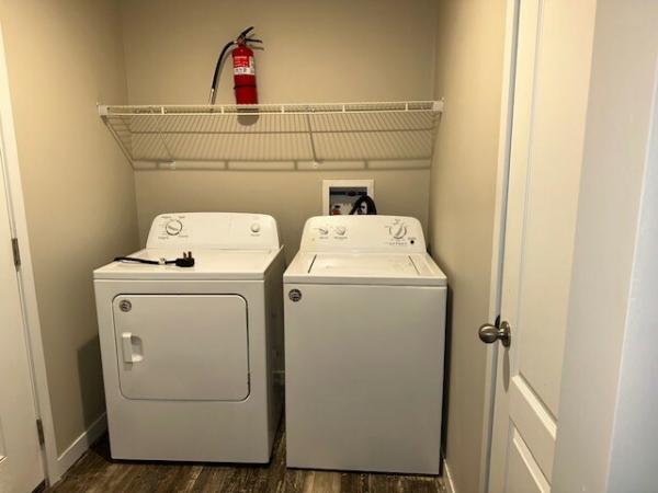 2020 Clayton 81FSN28523C Mobile Home
