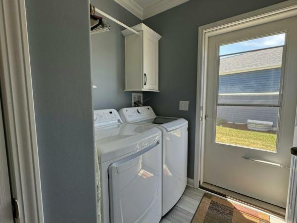 2022 Commodore Garfield Manufactured Home