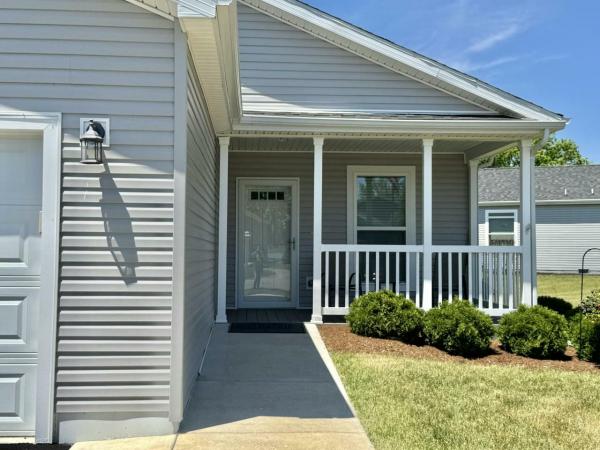 2022 Commodore Garfield Manufactured Home