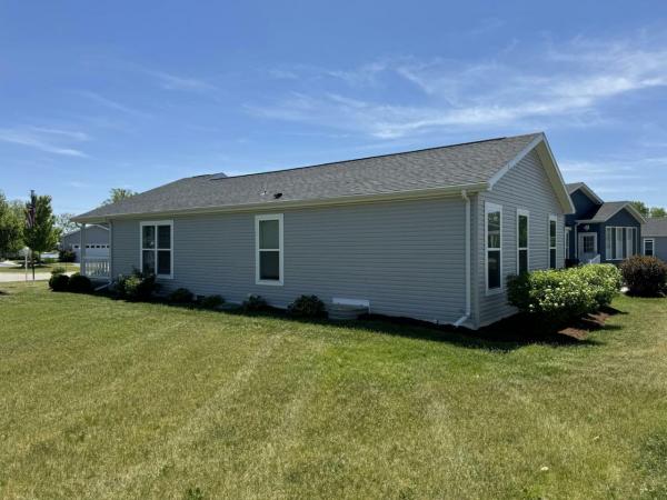2022 Commodore Garfield Manufactured Home