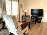 2006 Homes of Merit T14126 Mobile Home