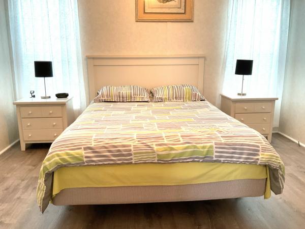 2006 Homes of Merit T14126 Mobile Home