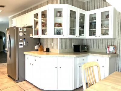 Photo 5 of 18 of home located at 843 Blue Dolphin Ave Davenport, FL 33897